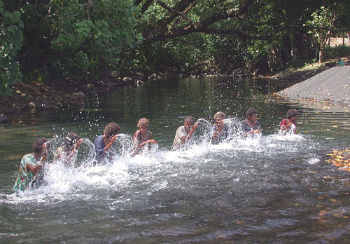 DSCN6757 Making Water Music