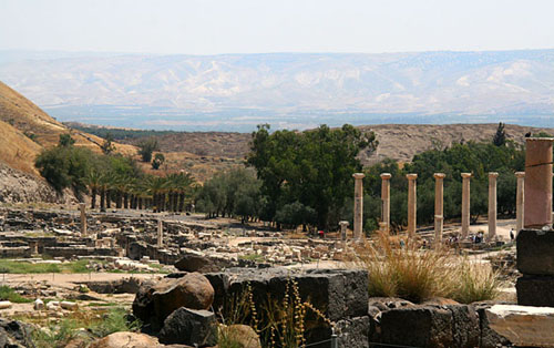 27 Israel, archeological dig on the west bank of the Jordan