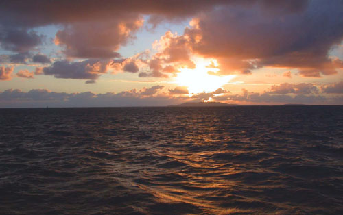 DSCN5164 Sunset in Leleuvia