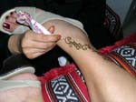 DSCN0060 Applying Henna Tatoo