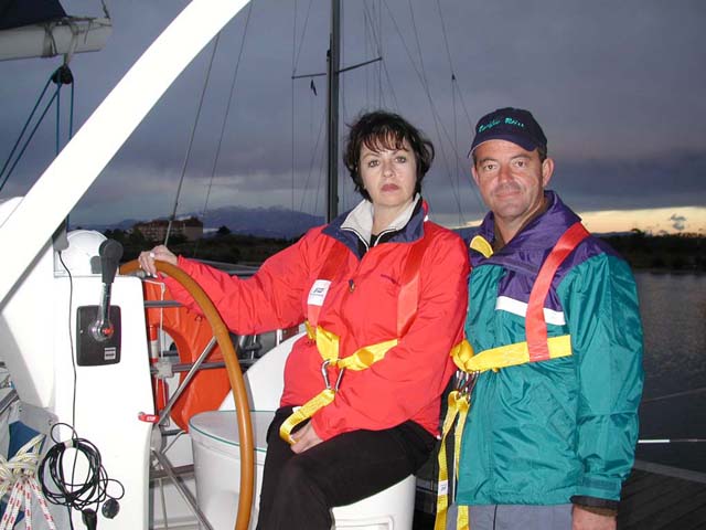 JeanneJohnNightSailingDSCN1057