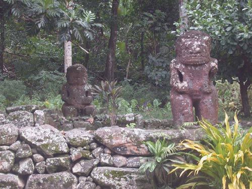 DSCN5635Largest-Tiki-in-Fre