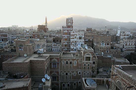 04 Sunrise over mountain