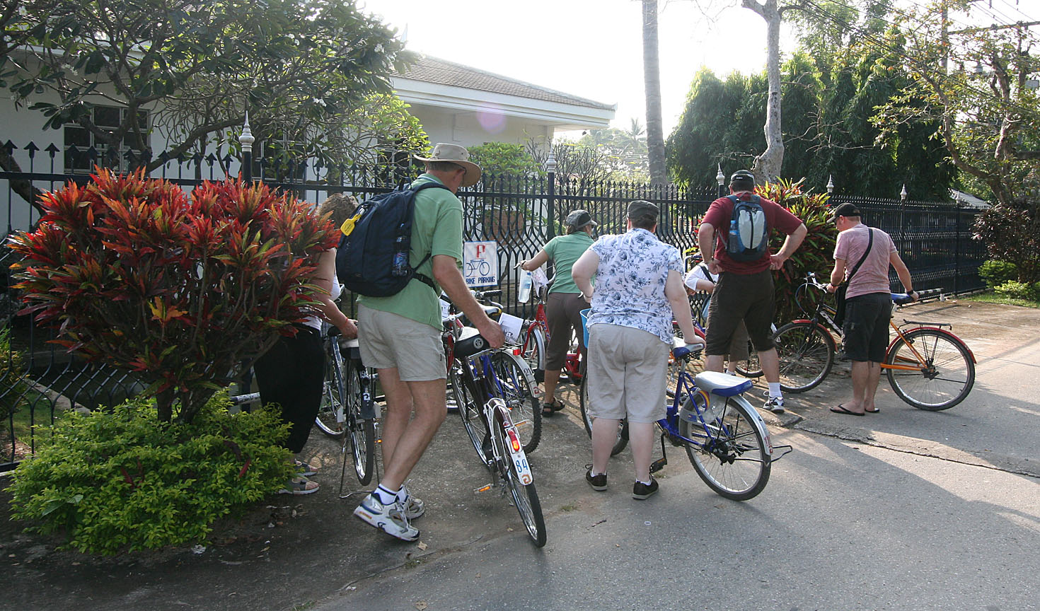 18 The bike group parks at Museum