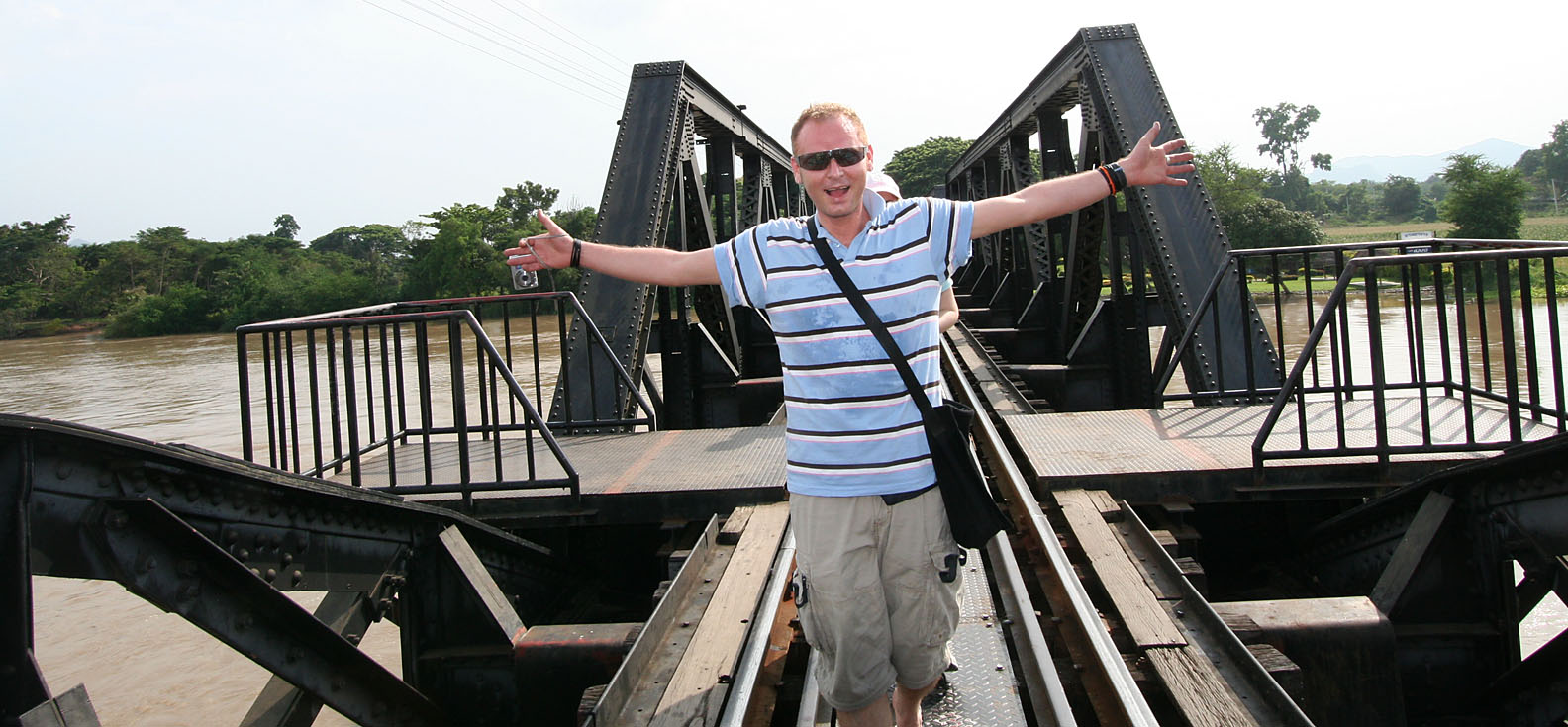 6 Steve walks the bridge