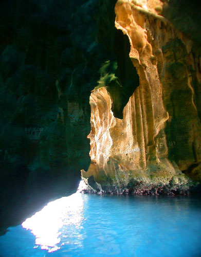 DSCN8812BellRockwithSunShin